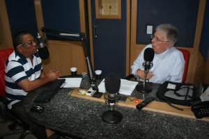 Dom Belisário sendo entrevistado por este blogueiro, na Rádio cAPITAL